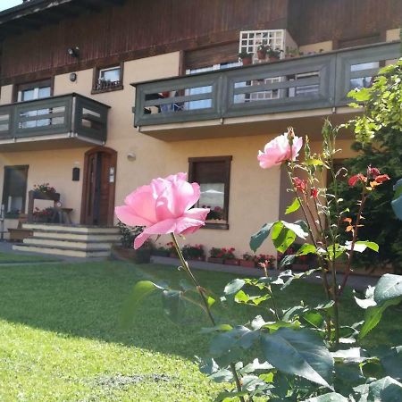 Kebele Bed & Breakfast Roana Bagian luar foto